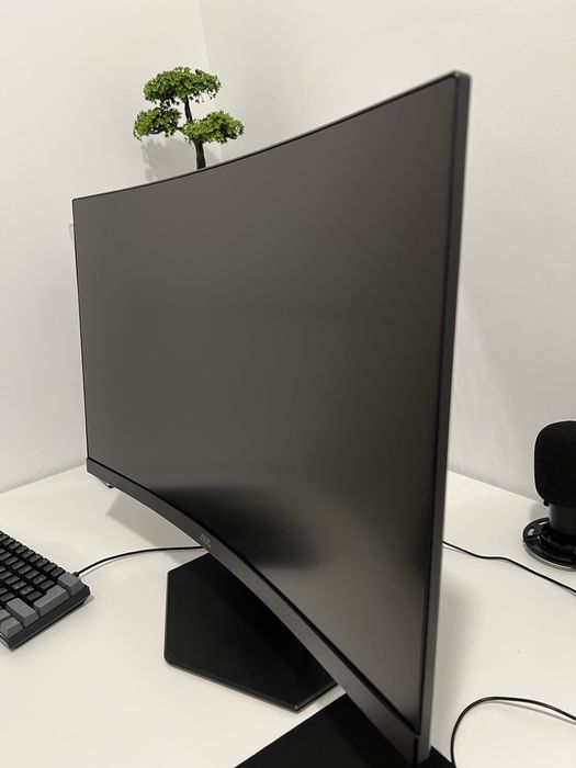 Monitor AOC 27" 280Hz ca nou