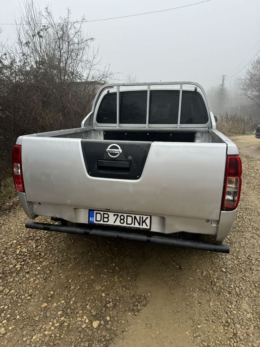 Nissan navara D40