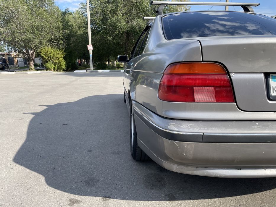 Продам БМВ Е 39