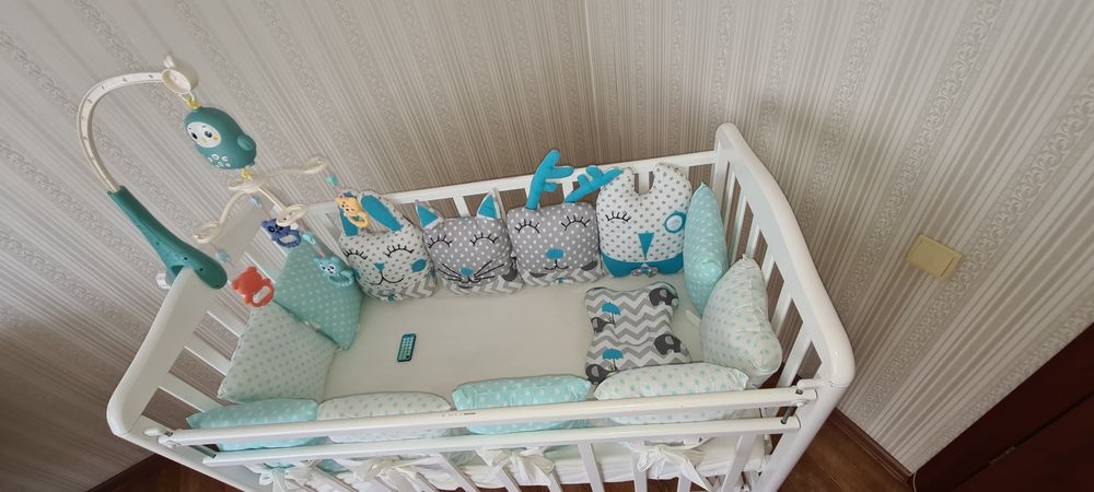 Продаю детскую кроватку