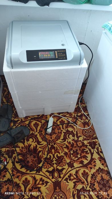 Продам инкубатор новый