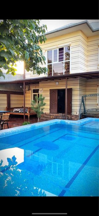 Дача в Чирчике (зимний бассейн)