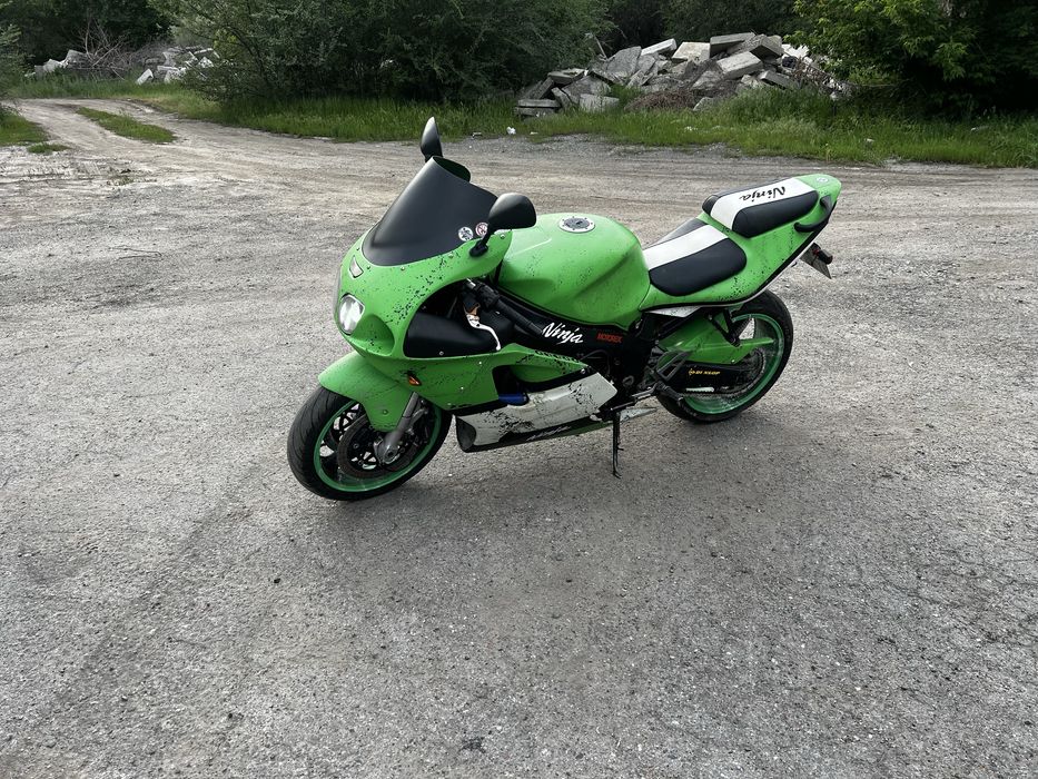 Мотоцикл кавасаки sx7r