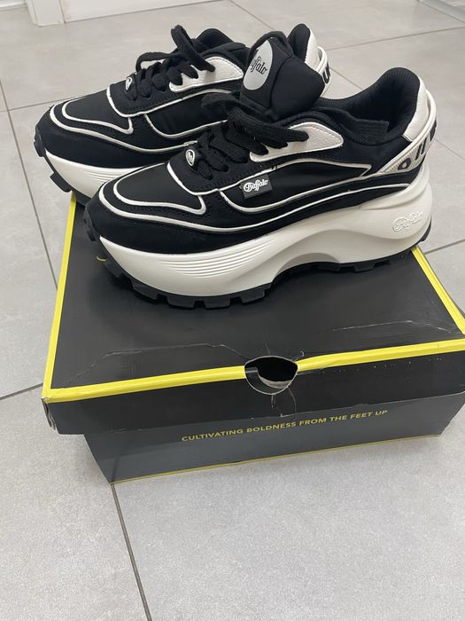 Adidasi buffalo cu platforma