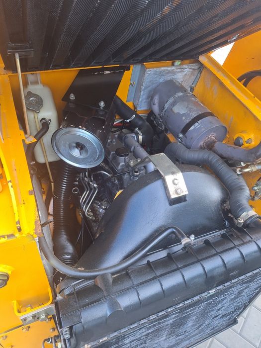 Miniîncarcator (bobcat)jcb 150hf
