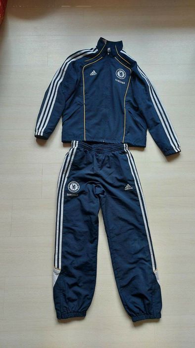 Adidas Chelsea FC  Юношески екип 11г. --12г. Ръст 152см.