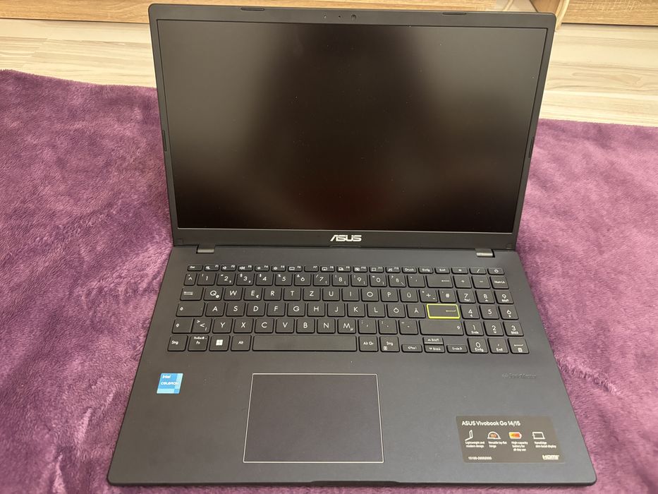 Laptop Asus VivoBook Go 15