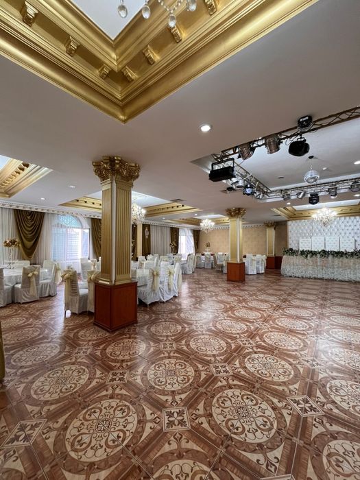 Сдается в аренду банкетный зал