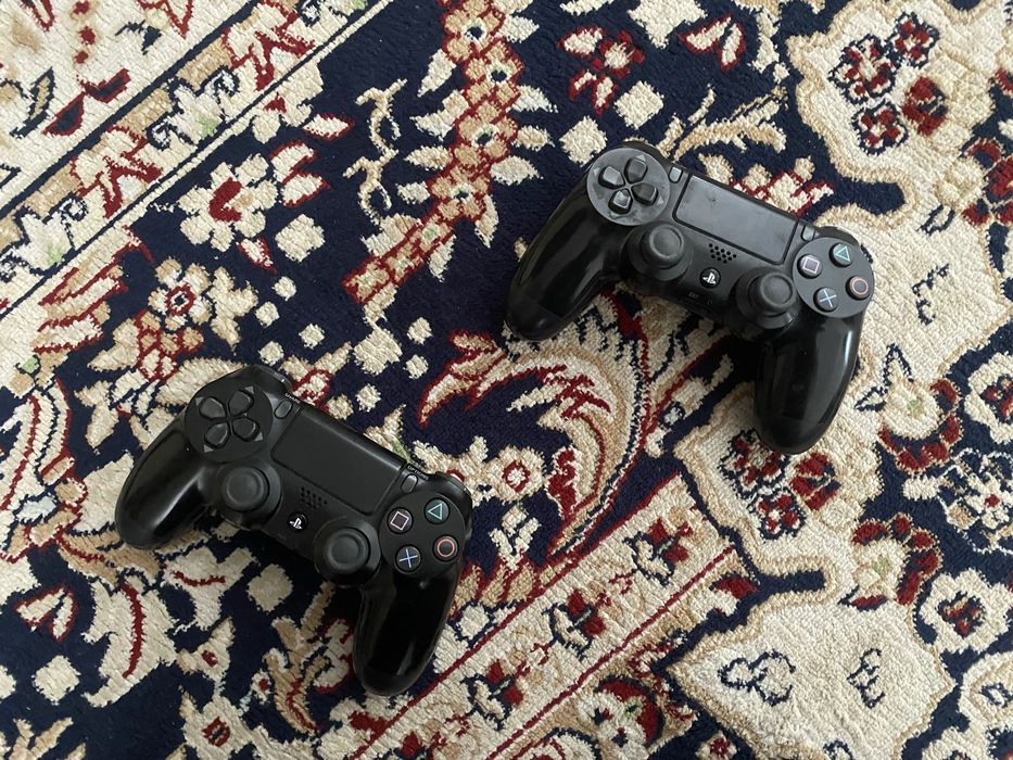 Playstation 4 128 gb оригинал торг есть
