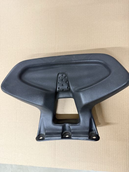 Слюда за T-MAX 500  и облегалка  2007-2010г.