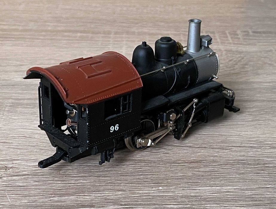 Locomotiva cu abur RIVAROSSI 15949 0-4-0 analog HO Italia anii 70