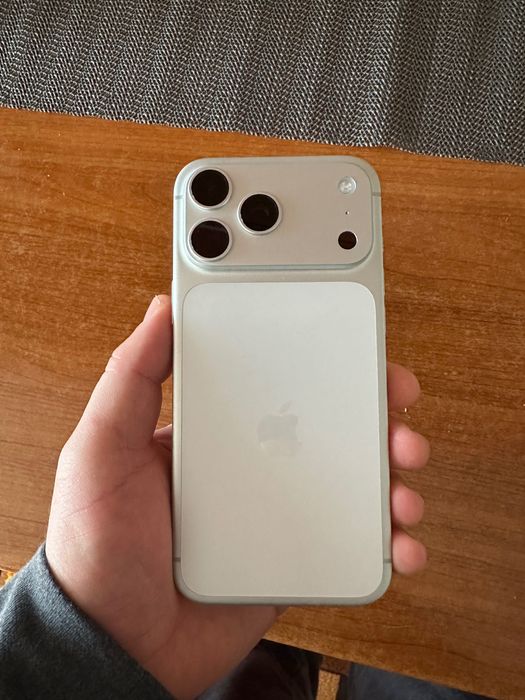 iPhone 17 pro Max 512 GB