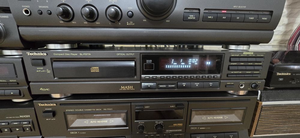 Vând technics cd sl-p377a