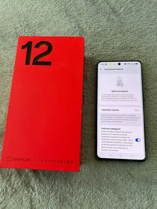 OnePlus 12  512GB 16GB RAM in cutie stare excelentă 100% baterie