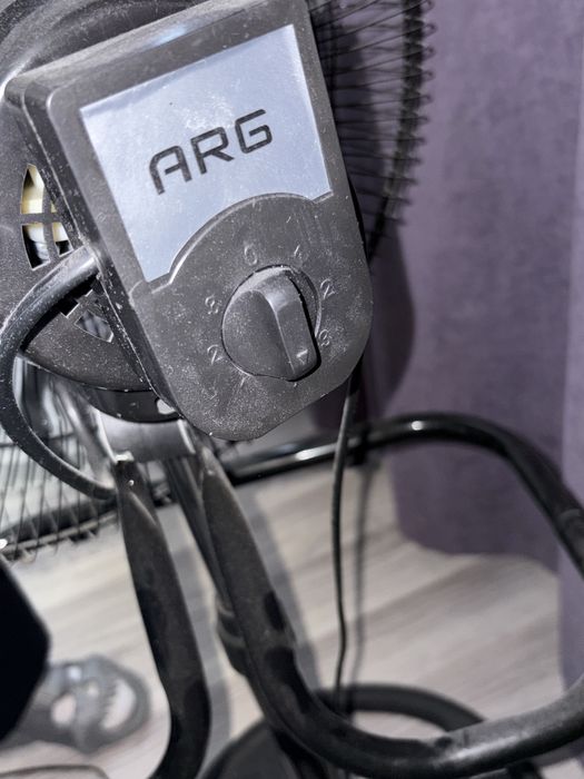 Вентилятор настольный/напольный