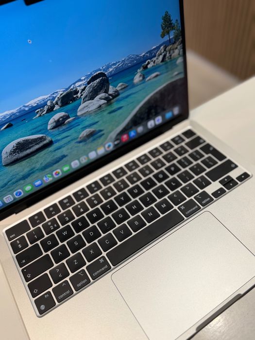 **ATS GSM** Macbook Air M3  2023 13-inch 256Gb/8Gb/Fact+Gar