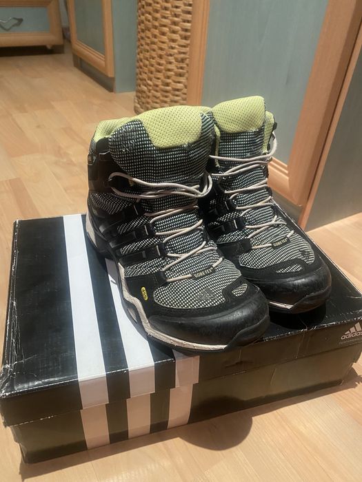 Дамски Туристически обувки Adidas Terrex