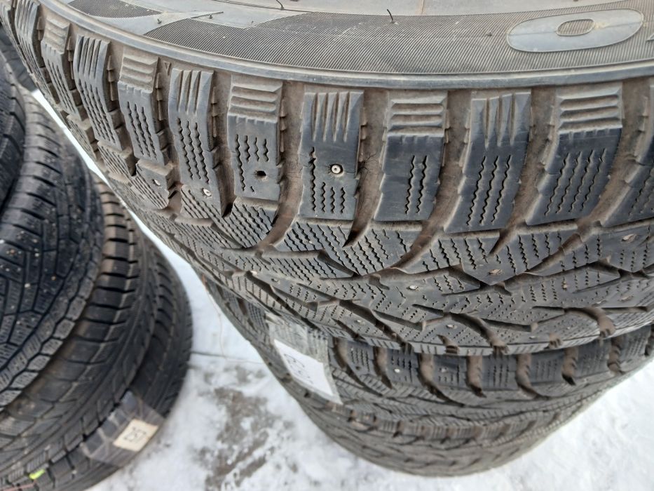 Продам резину на 18