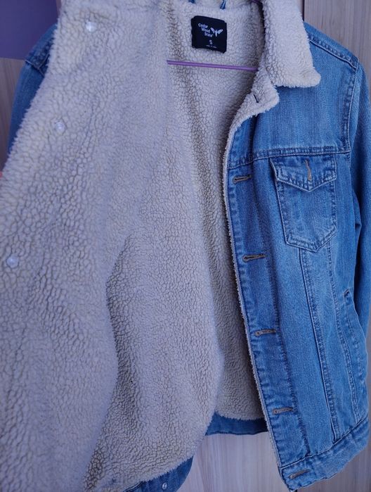 Дамско дънкено яке