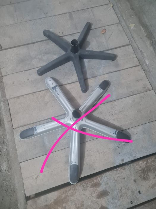 Подставки под ёлку