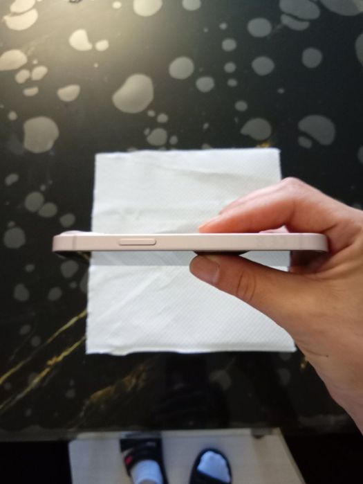 iPhone 13 mini Като Нов
