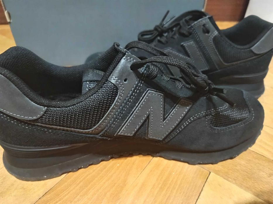 New Balance 574 Black