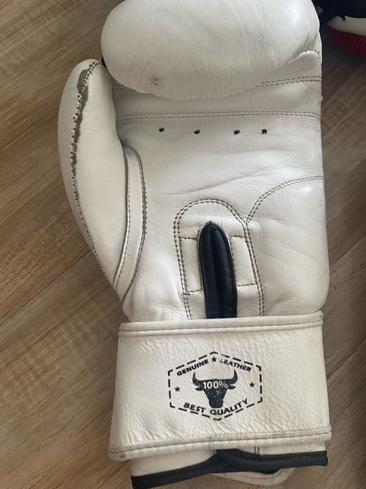 Manusi de box Knockout