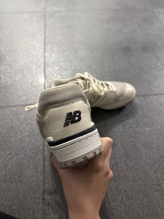 New Balance 550.