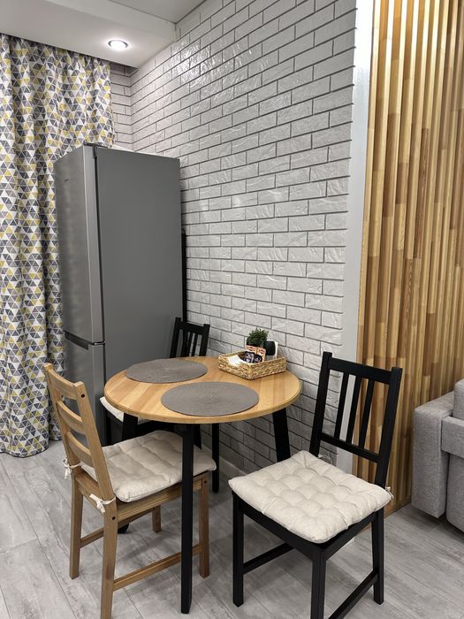 Сдам почасово 1,5 Евролюкс