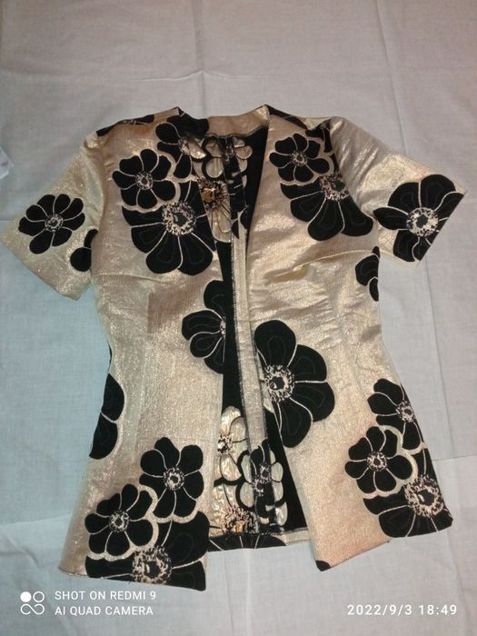 Женские вечерние платья