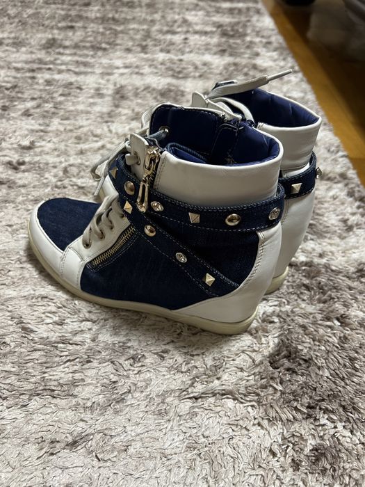 Дънкови боти