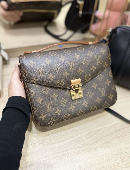 Сумка Louis Vuitton, MK