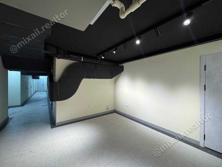 Сдается Офис, 250 м2, 1 линия, парк Бабура (87648)