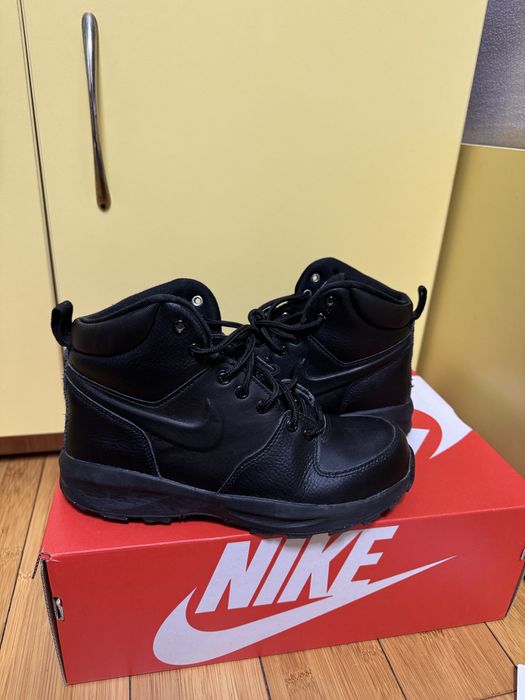 Обувки найк