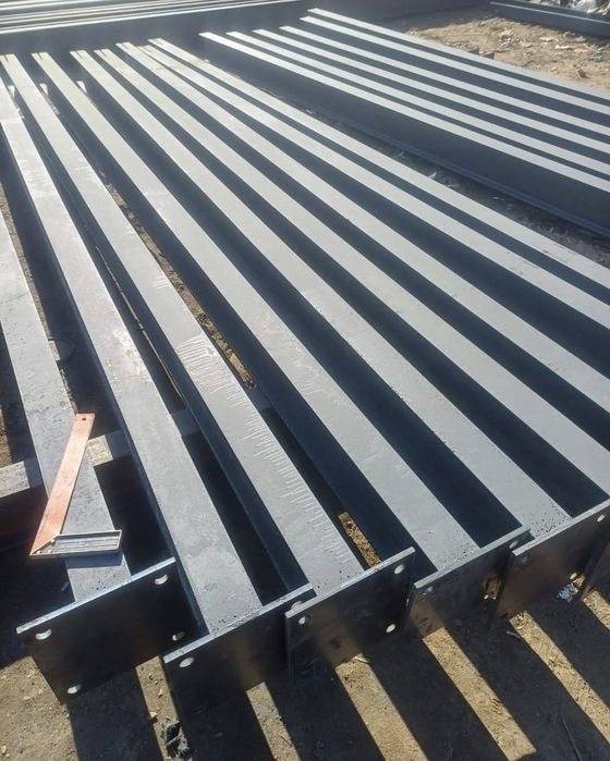 Vindem structuri metalice