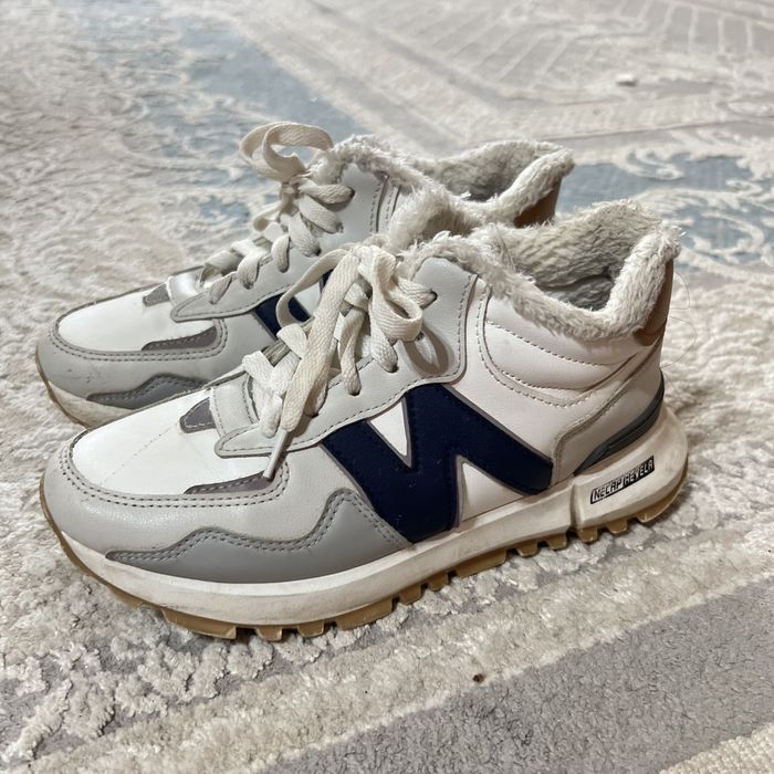 Кроссовки, ботинки