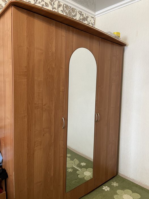 Спальный гарнитур