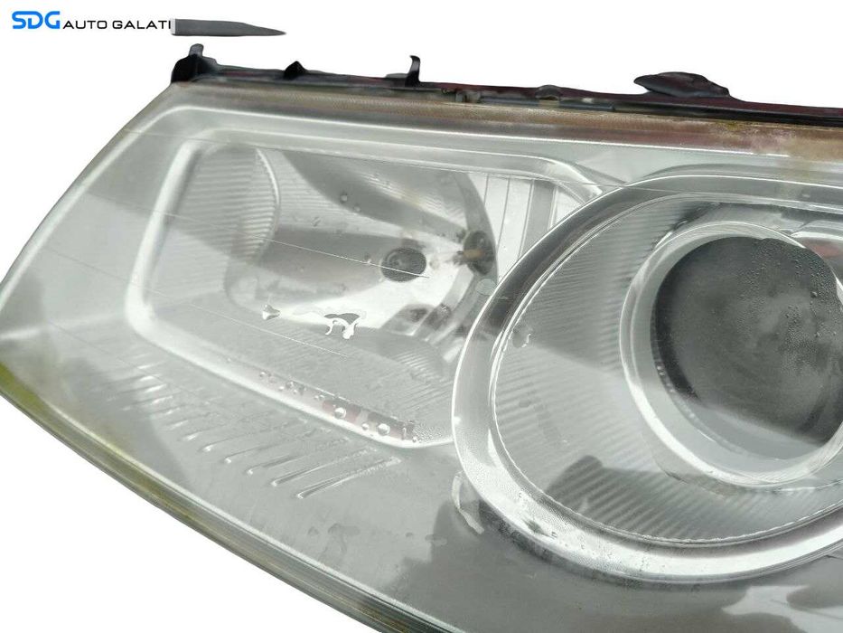 Far Stanga cu Lupa FARA Xenon Renault Megane 2 2002 - 2008 (Aburit pe interior, condens) [LS0717]
