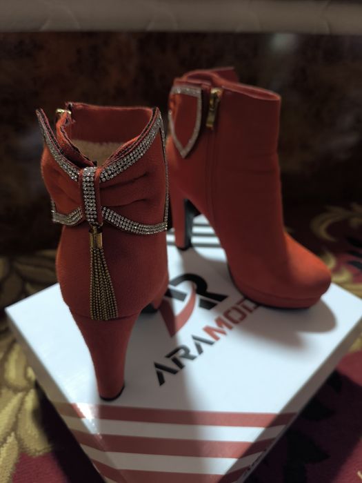 Zamsh sapog moddniy kabluklig