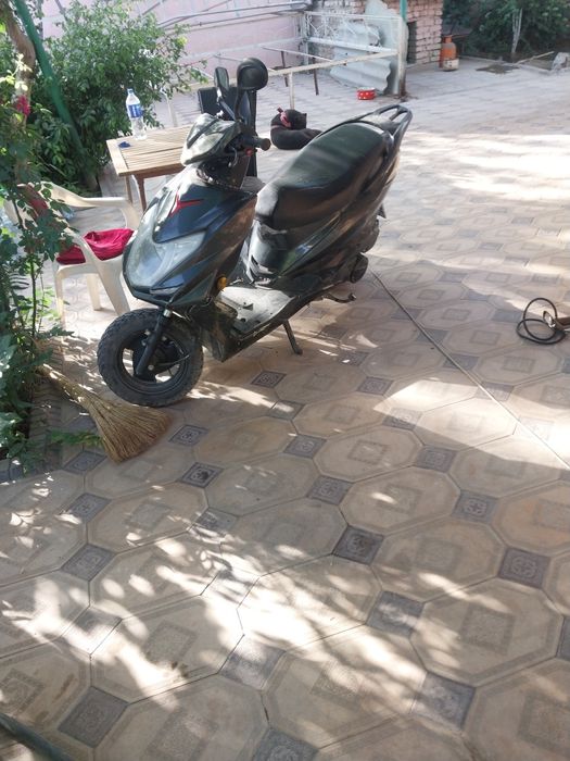 скутер обмен телга айфанга  12 про мах