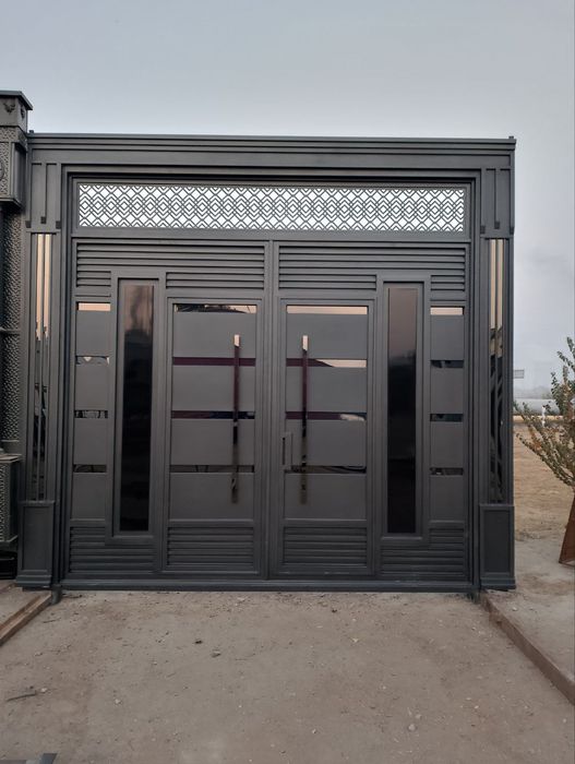 Sifatli darvoza eshiklar yasab o'rnatib beramiz