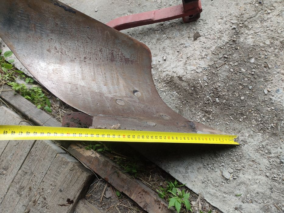 Колеса и плуг на мотоблок МТЗ-05