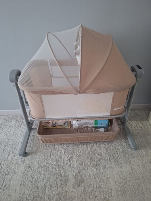 Манеж детский электрический.