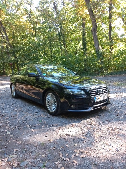 Audi A4 Limuzina