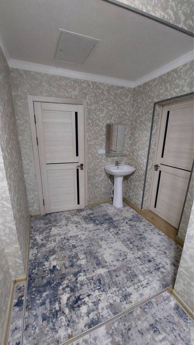 Массив Курувчилар.  2 х комнатная новостройка