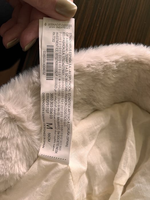 Caciula pufoasa ( bucket hat)