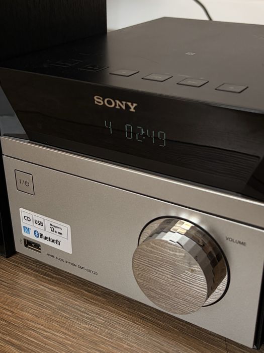 Музыкальный центр Sony с Bluetooth