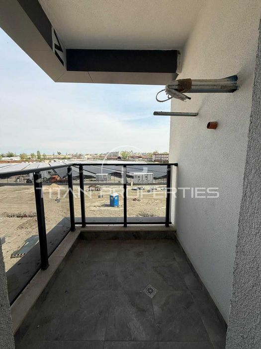 Продава се Тристаен апартамент в Пловдив, Тракия - 106 кв.м за 741 €/кв.м - Снимка #9