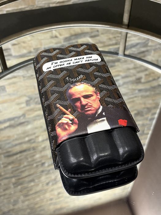 Кожен Калъф за Пури Goyard Godfather