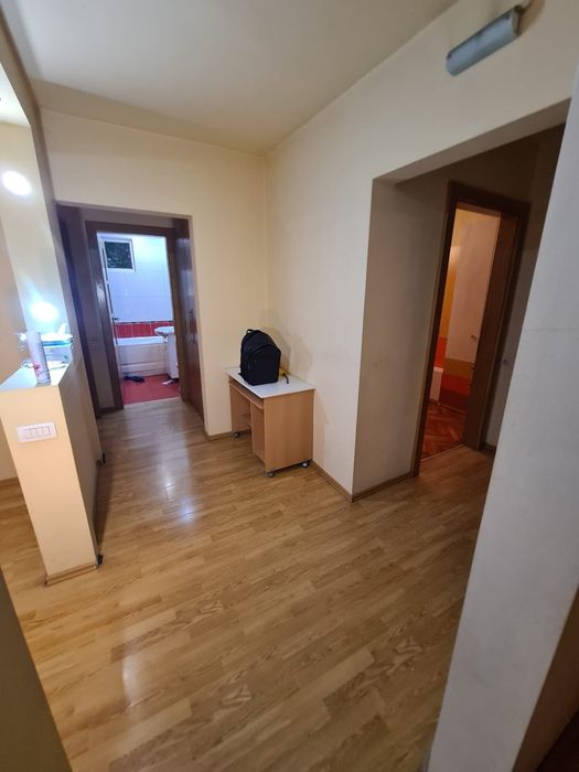 Apartament 3 camere chirie
